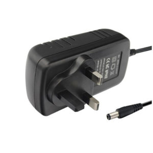 LJideals-8.4V2A hot selling battery charger UK plug